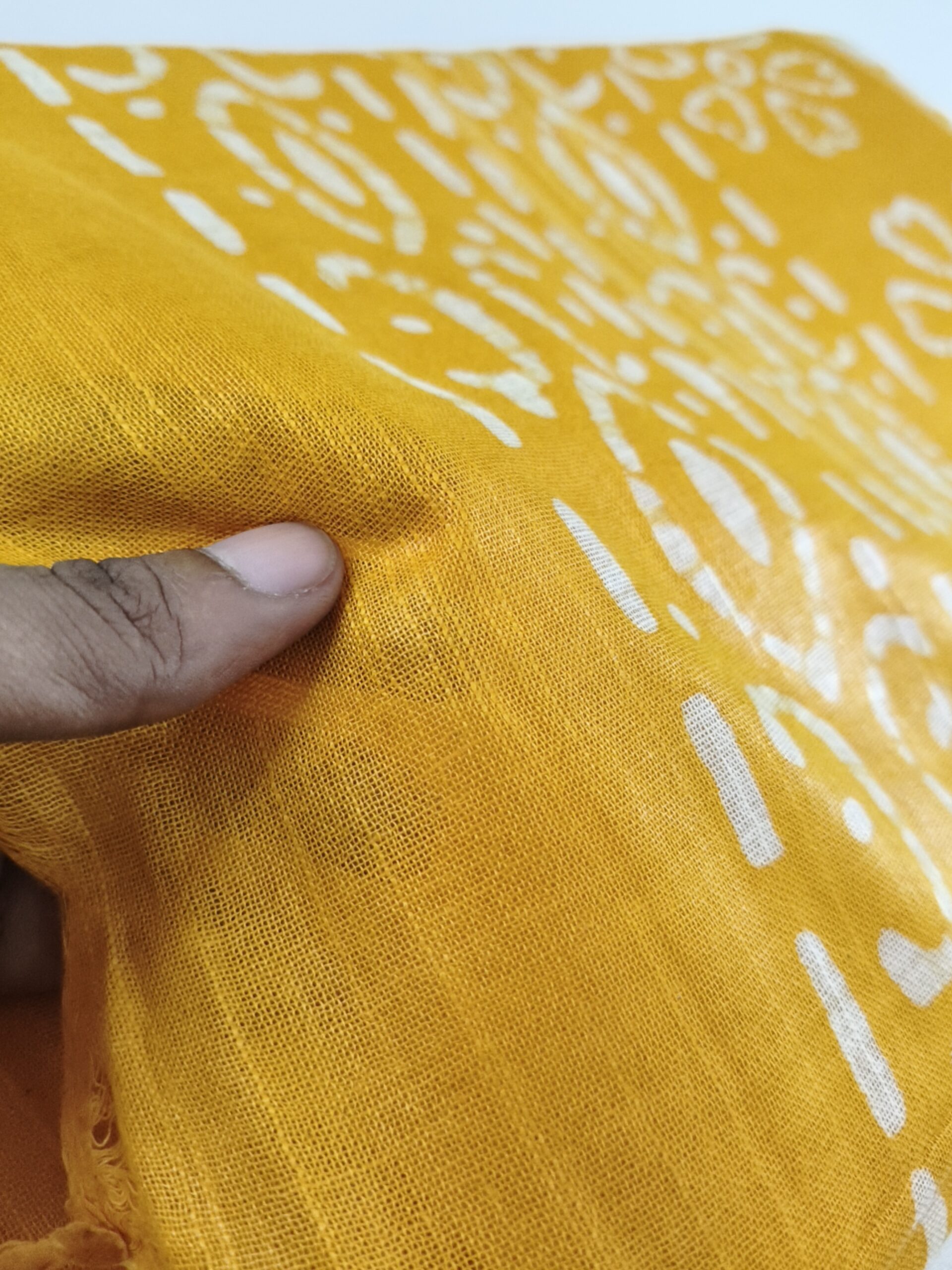 Pure Cotton Hand Block Batik Print Saree With Blouse Pcs-Yellow - Image 5