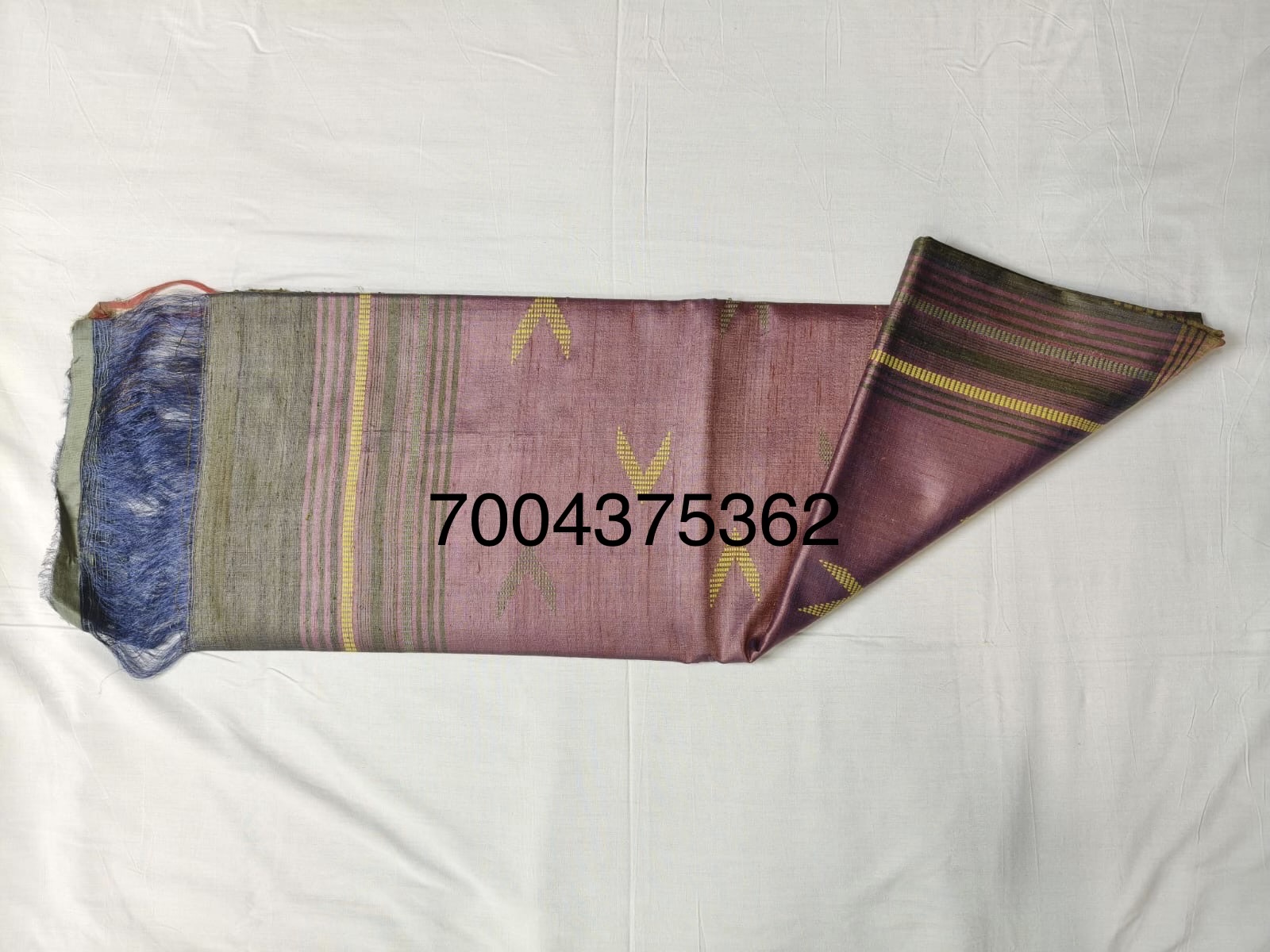 Handloom Woven Pure Dupion Silk Saree - Image 3