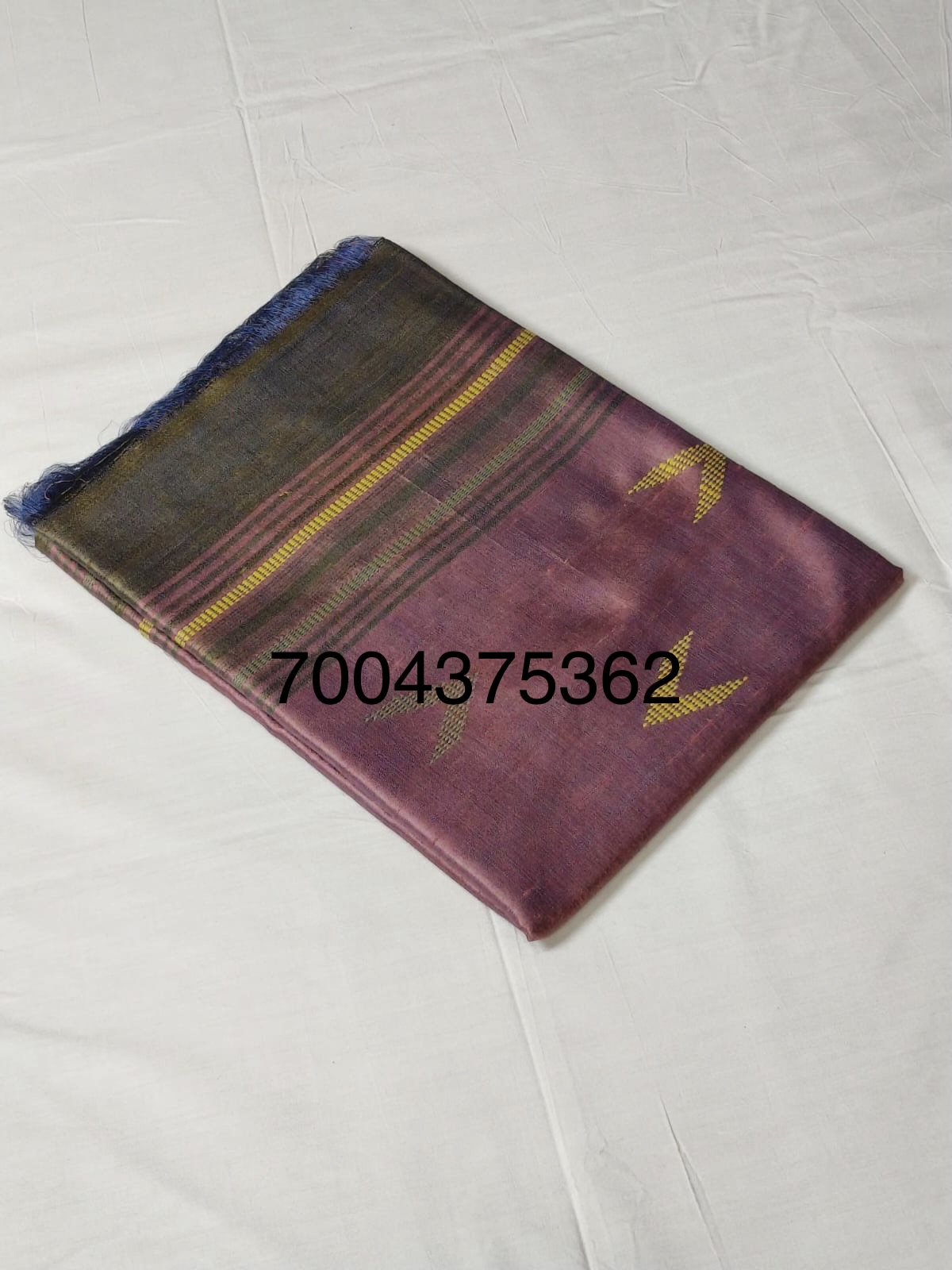 Handloom Woven Pure Dupion Silk Saree - Image 2
